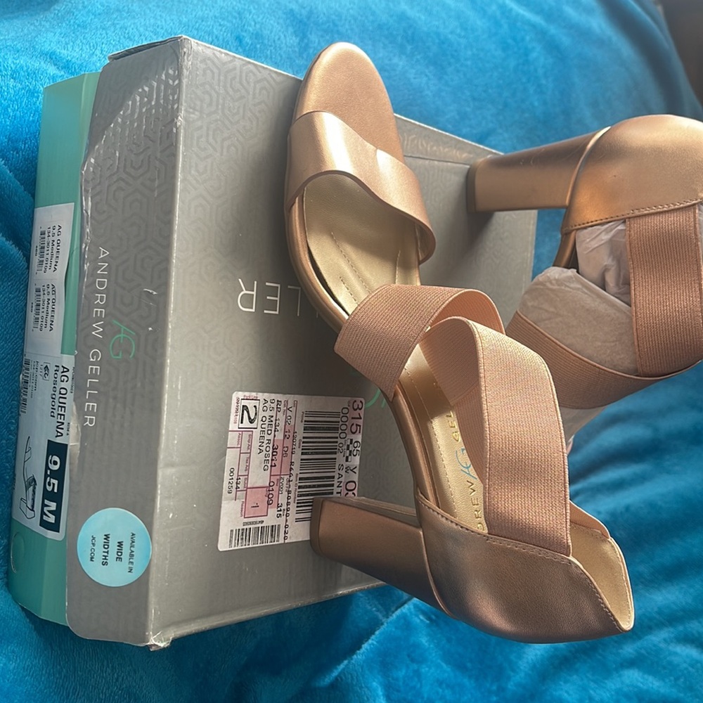 Rosegold high heels shoes - Picture 2 of 3